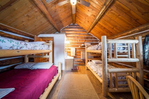 Wyoming High Country Lodge image 1